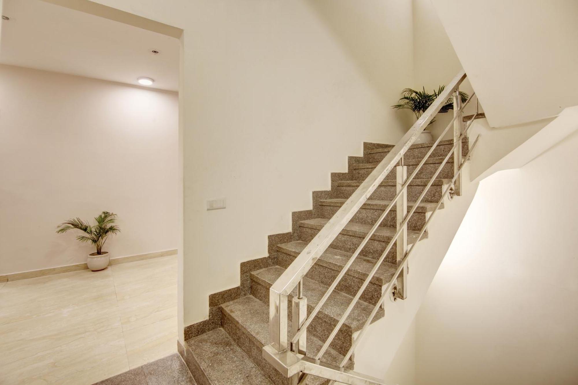 Limewood Stay - Fortis Hospital Gurgaon Exterior foto