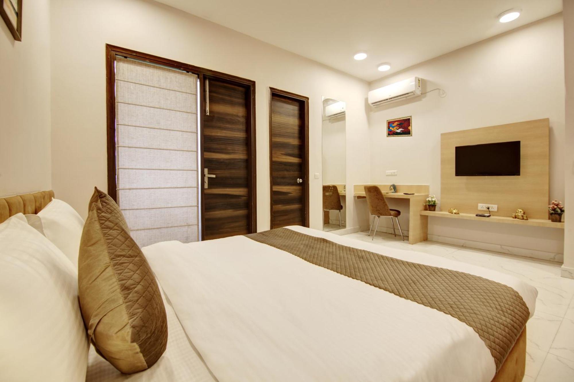 Limewood Stay - Fortis Hospital Gurgaon Exterior foto